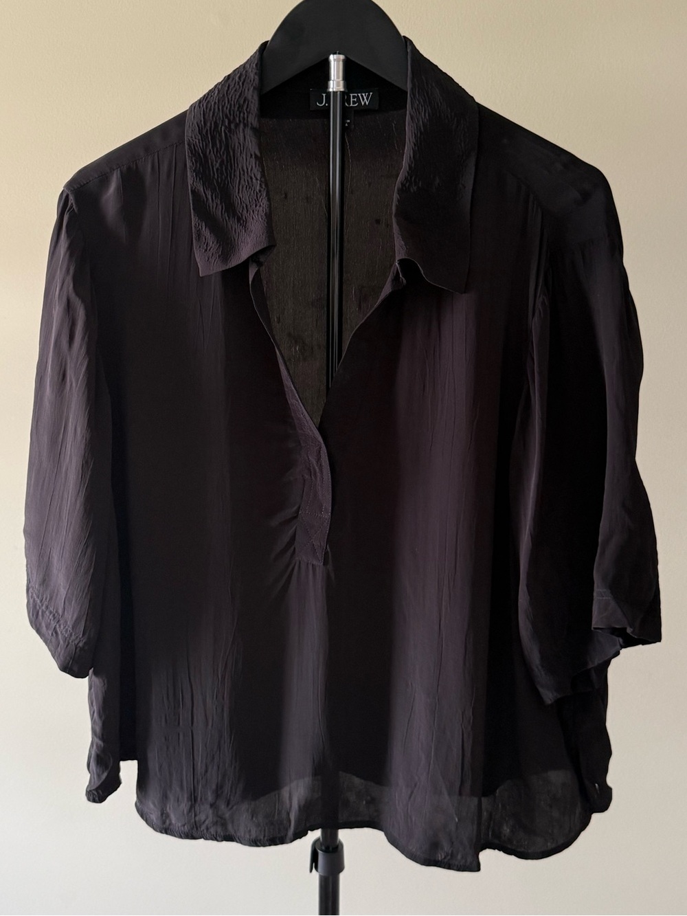 EUC J.CREW Boxy Black V-Neck Short Sleeve Pullover Blouse SZ L - Picture 2 of 11